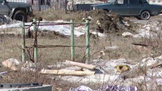 Новоуренгойский пустырь не радует горожан