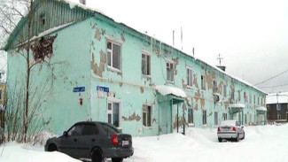 Незаконный слив воды из системы отопления на Ямале. Кто виноват: жители аварийного дома или коммунальщики