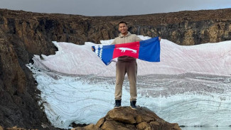 Протез — не помеха: «Герои Ямала» взошли на ледник Романтиков