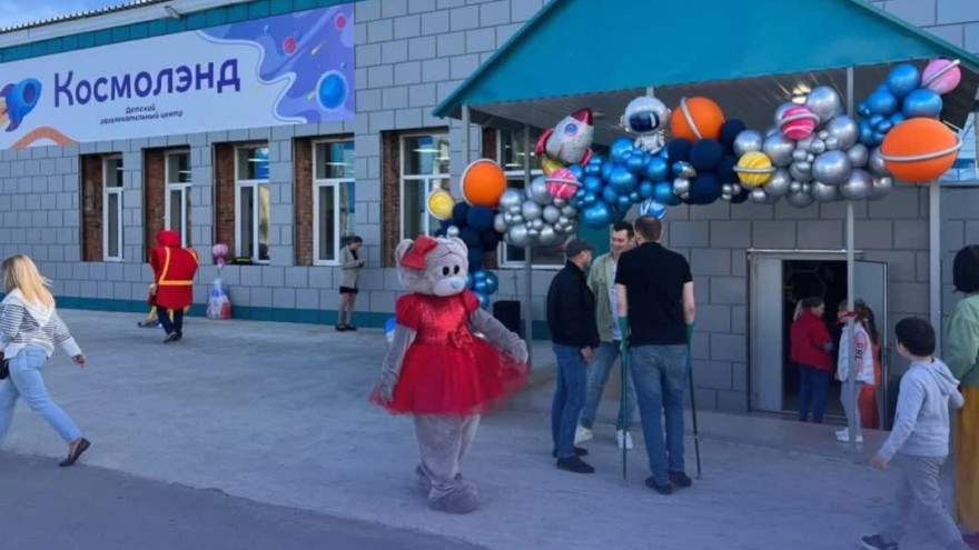  В Салехарде открылся детский развлекательный центр «Космолэнд»