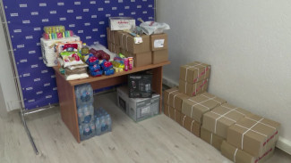 По всему Ямалу развернуты пункты сбора гуманитарной помощи для беженцев из ДНР И ЛНР