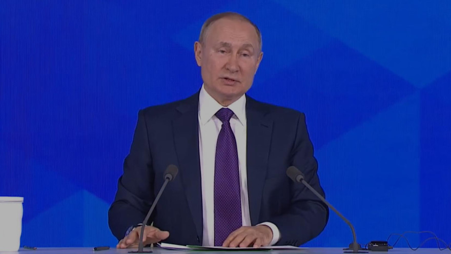 Путин: российская экономика достойно преодолела вызовы и вынужденные ограничения