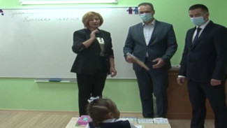 Главный федеральный инспектор по Ямалу проверил, как питаются школьники в поселке Горнокнязевск