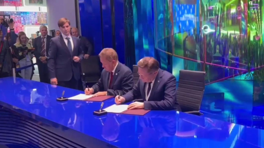 «Росатом» и «Газпром» будут вместе развивать проекты газомоторной отрасли