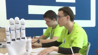 Умники и умницы из ямальских колледжей принимают участие в Чемпионате высоких технологий