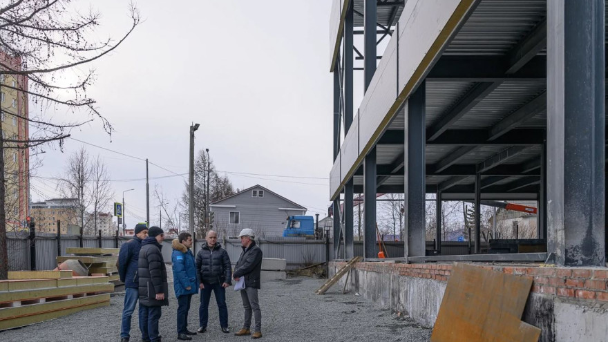 В Салехарде появится семейный центр с батутами и пиццерией