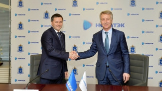 Дмитрий Кобылкин и Леонид Михельсон подписали дополнительное соглашение о сотрудничестве в 2018 году