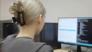 Куда пойти учиться? Чтобы потом еще и на работу взяли?