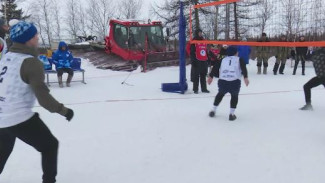 От хоккея в валенках до этнобиатлона: на Ямале стартовал фестиваль зимних игр
