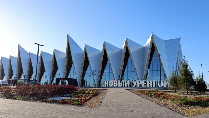 В аэропорту Нового Уренгоя вахтовика наказали за дебош
