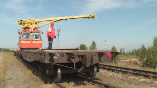 По рельсам и шпалам: железнодорожники Ямала отмечают профессиональный праздник 