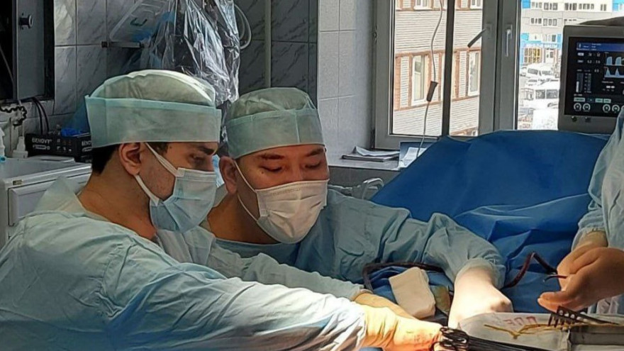 Ямальские врачи спасли пациентку с серьезным редким заболеванием 
