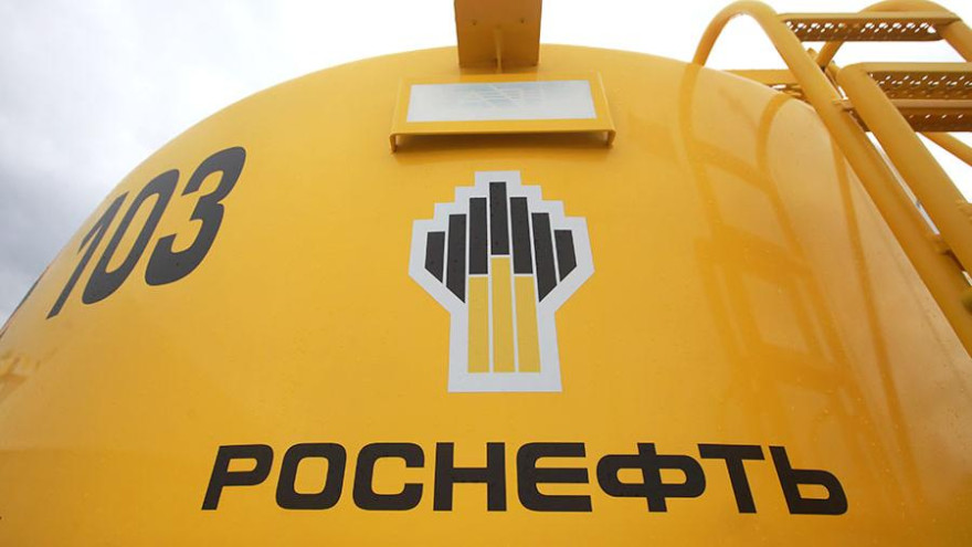 «Роснефть» начала использовать рекордную по протяженности скважину на шельфе Охотского моря