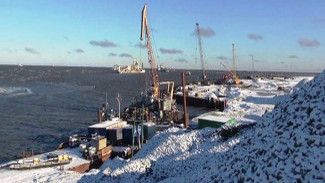 В Тазовском обсудили строительство на Гыдане стратегически важного морского порта