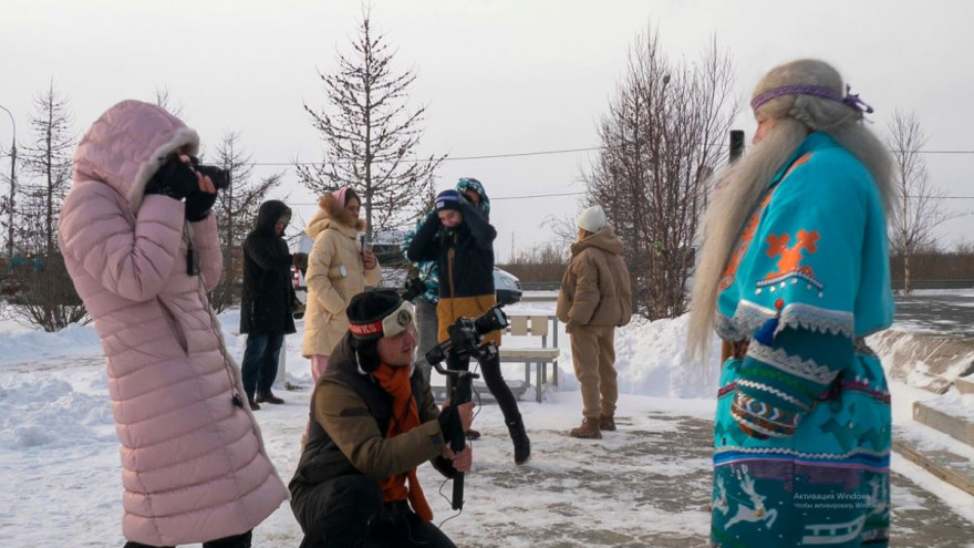 На Ямал приехали популярные блогеры и журналисты
