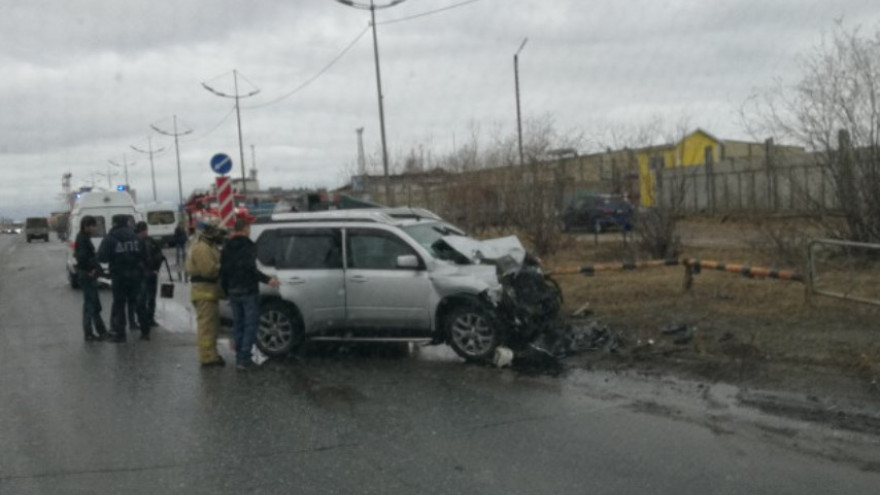 В Новом Уренгое произошло тройное ДТП