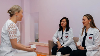 Комнаты для отдыха медперсонала оборудуют в поликлиниках Ямала