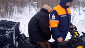 В Красноселькупском районе ямалспасовцы вызволили из беды мужчину