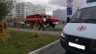 В Новом Уренгое водитель легковушки наехал на пешехода и скрылся