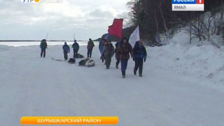 И вот он - финиш. Спустя две недели школьники из Березово пешком по зимнику добрались до Салехарда