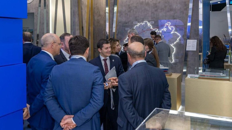 Дмитрий Артюхов принимает участие в Транспортной неделе в Москве