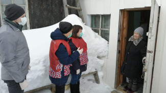 Ямальским волонтерам выделили транспорт для помощи пожилым людям