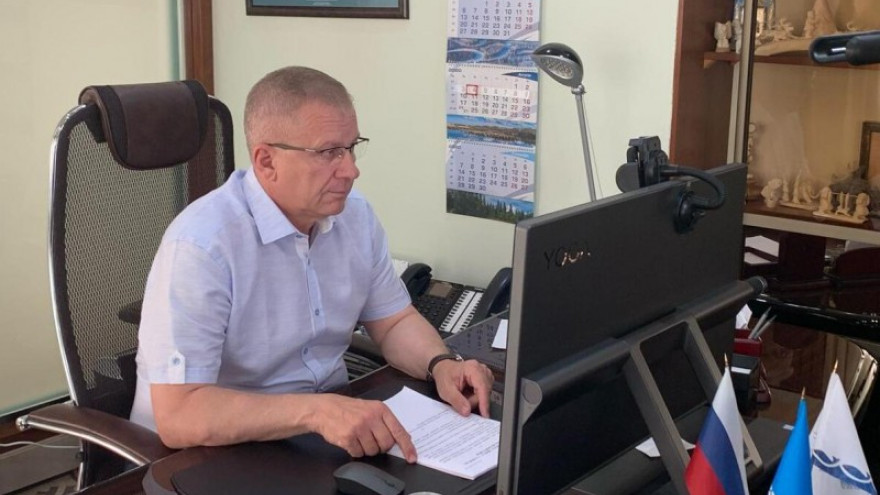 Глава Ямальского района Андрей Кугаевский ответил на вопросы жителей