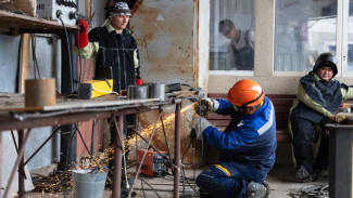 В Салехарде выбирают лучших мастеров строительного дела