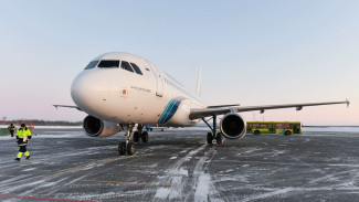 Авиакомпания «Ямал» начнет выполнять регулярные рейсы из Салехарда в Шереметьево