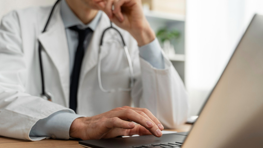 Жители Ямала теперь могут закрыть больничный с помощью телемедицины