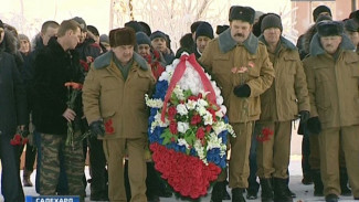 В Салехарде прошел митинг памяти, посвященный 29-й годовщине вывода войск из Афганистана