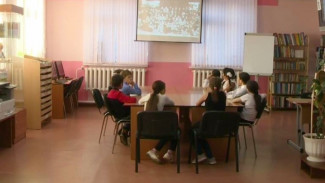 100-летний юбилей комсомола: школьники Салехарда погрузились в атмосферу советского прошлого