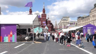 Ямальские писатели представили свои книги на столичной ярмарке «Красная площадь»