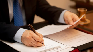 Суд Пуровского района взыскал с местной жительницы компенсацию за оскорбление несовершеннолетней