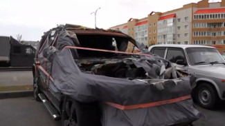 Дворы Нового Уренгоя освобождают от брошенных авто