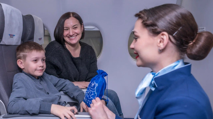 Волшебство на высоте: ямальские дети получат новогодние подарки в небе