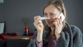 Жители ЯНАО могут задать вопросы о профилактике ОРВИ по горячей линии