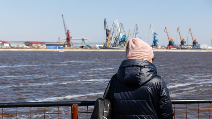 Ямальцы просят пересмотреть требования к паромным перевозкам