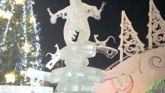 Салехардские мастера стали призерами фестиваля ледовых скульптур в Екатеринбурге