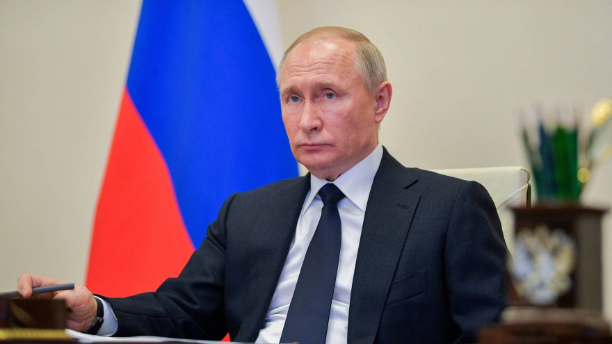 Владимир Путин подписал перечень поручений по стратегическому развитию нефтегазохимической отрасли