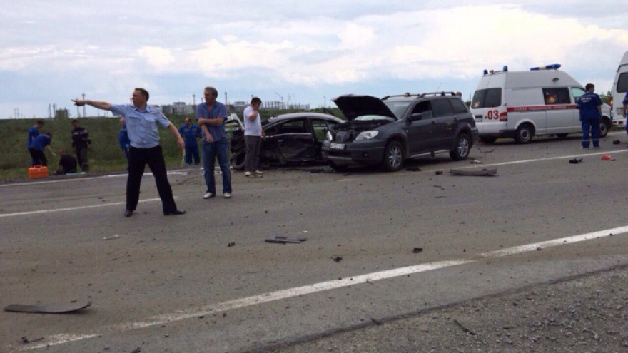 Сегодня в Салехарде произошла крупная авария с четырьмя автомобилями