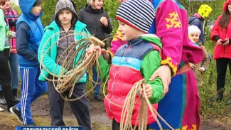 Благодаря Союзу оленеводов Ямала взрослые и дети теперь могут примерить на себя роль кочевников тундры