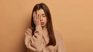 Усталость и слабость: основные причины, признаки серьезных заболеваний