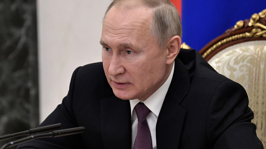 Владимир Путин дал правительству месяц на подготовку единого плана развития Арктики