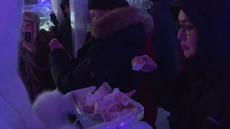 Блюда на льду. Первый в мире центр строганины открылся в Якутии