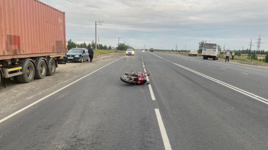 В Новом Уренгое произошло смертельное ДТП с участием мотоциклиста