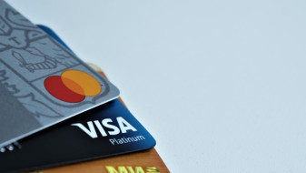 Жителя Шурышкарского района осудили за кражу телефона и денег с банковского счета