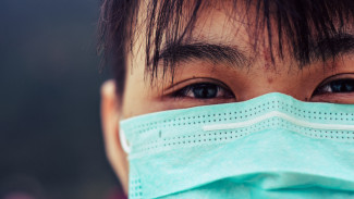 Ученые рассказали, почему не удается остановить пандемию коронавируса