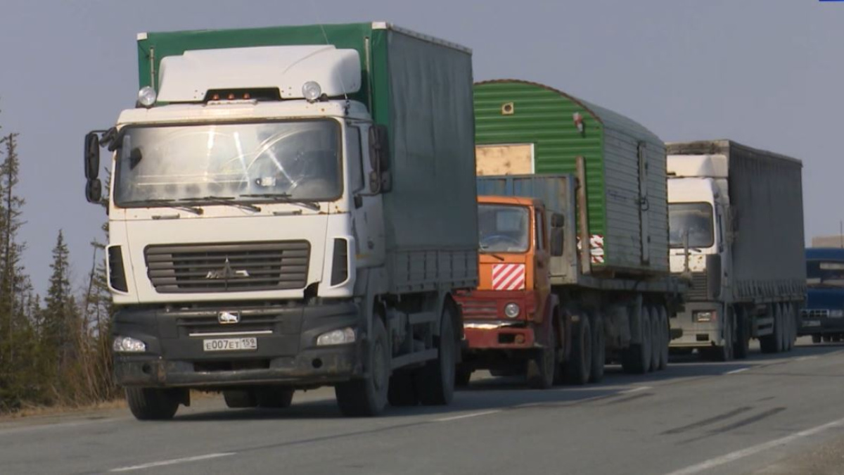 Большие машины, маленький город: Салехардцы жалуются на фуры крупного  сетевика – Новости Салехарда и ЯНАО – Вести. Ямал. Актуальные новости Ямала