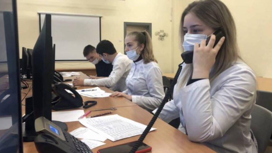 Студенты-медики на Ямале организовали колл-центр для контроля здоровья ковид-пациентов